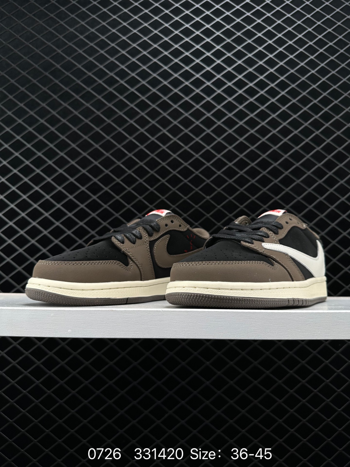 Air Jordan 1 Low AJ1